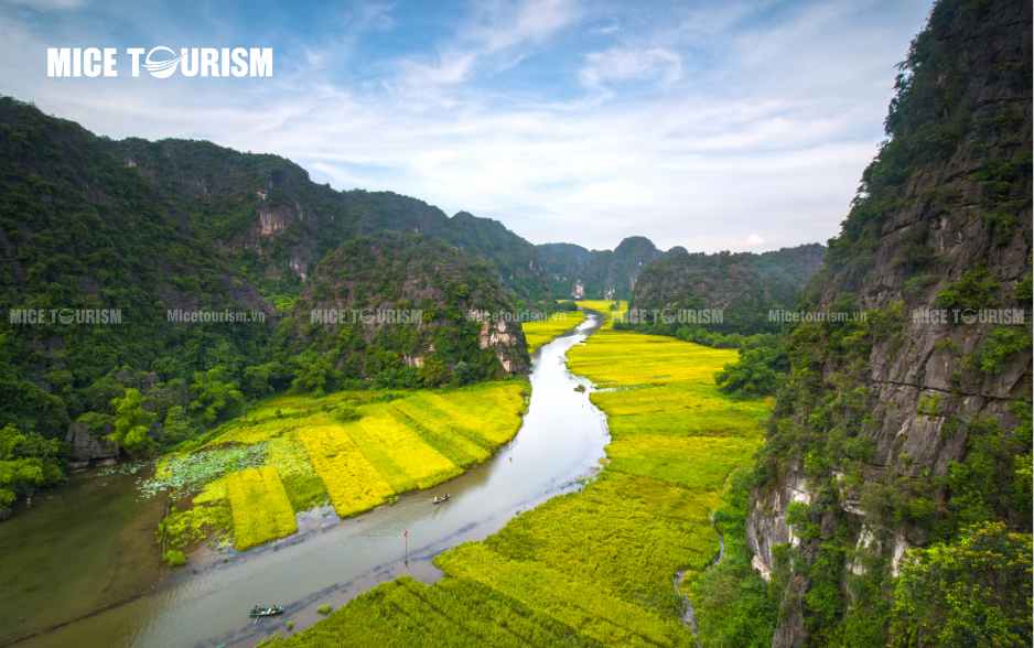 Tam Cốc - Bích Động